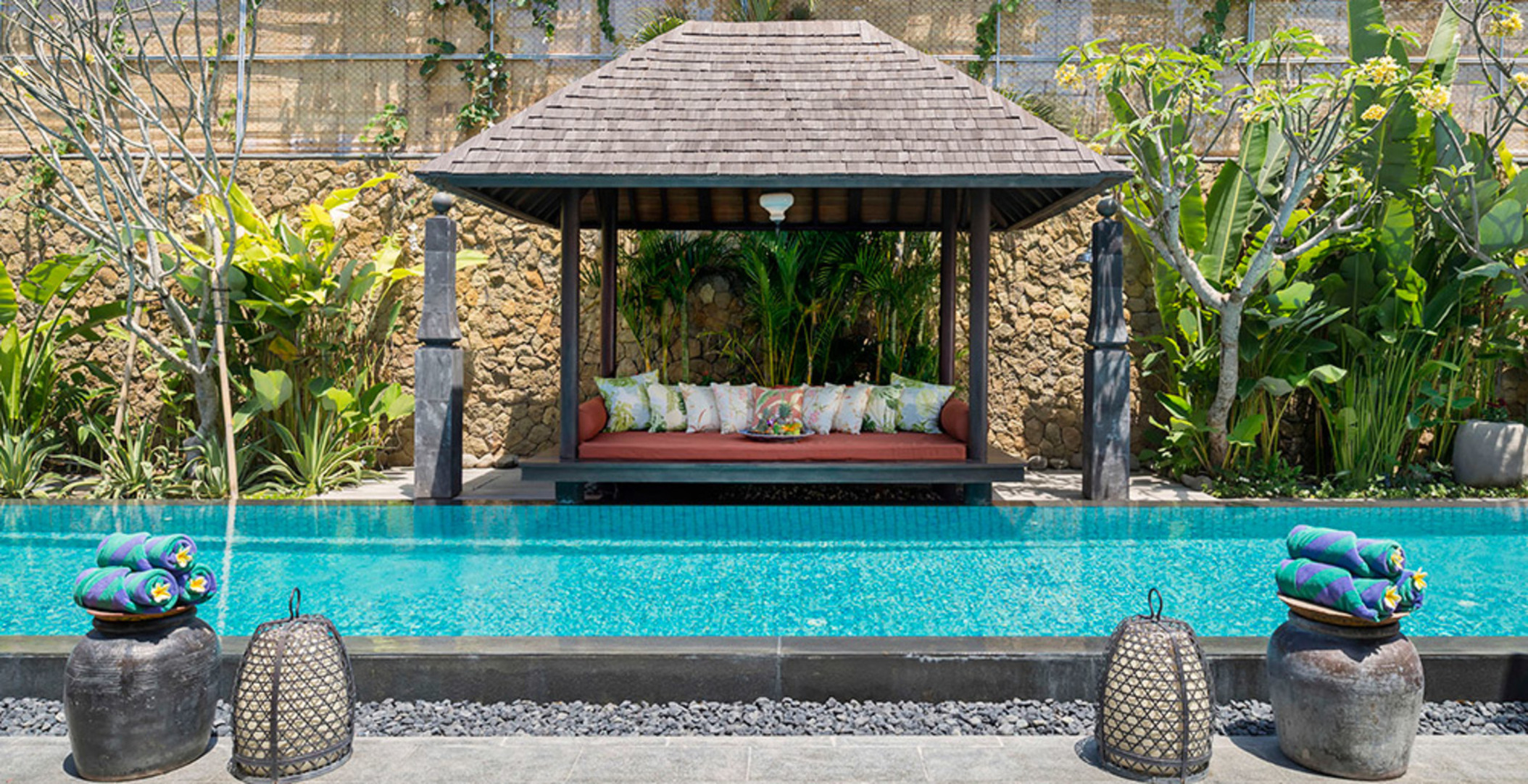 Serene luxury in lush gardens, Bali Villa 1124