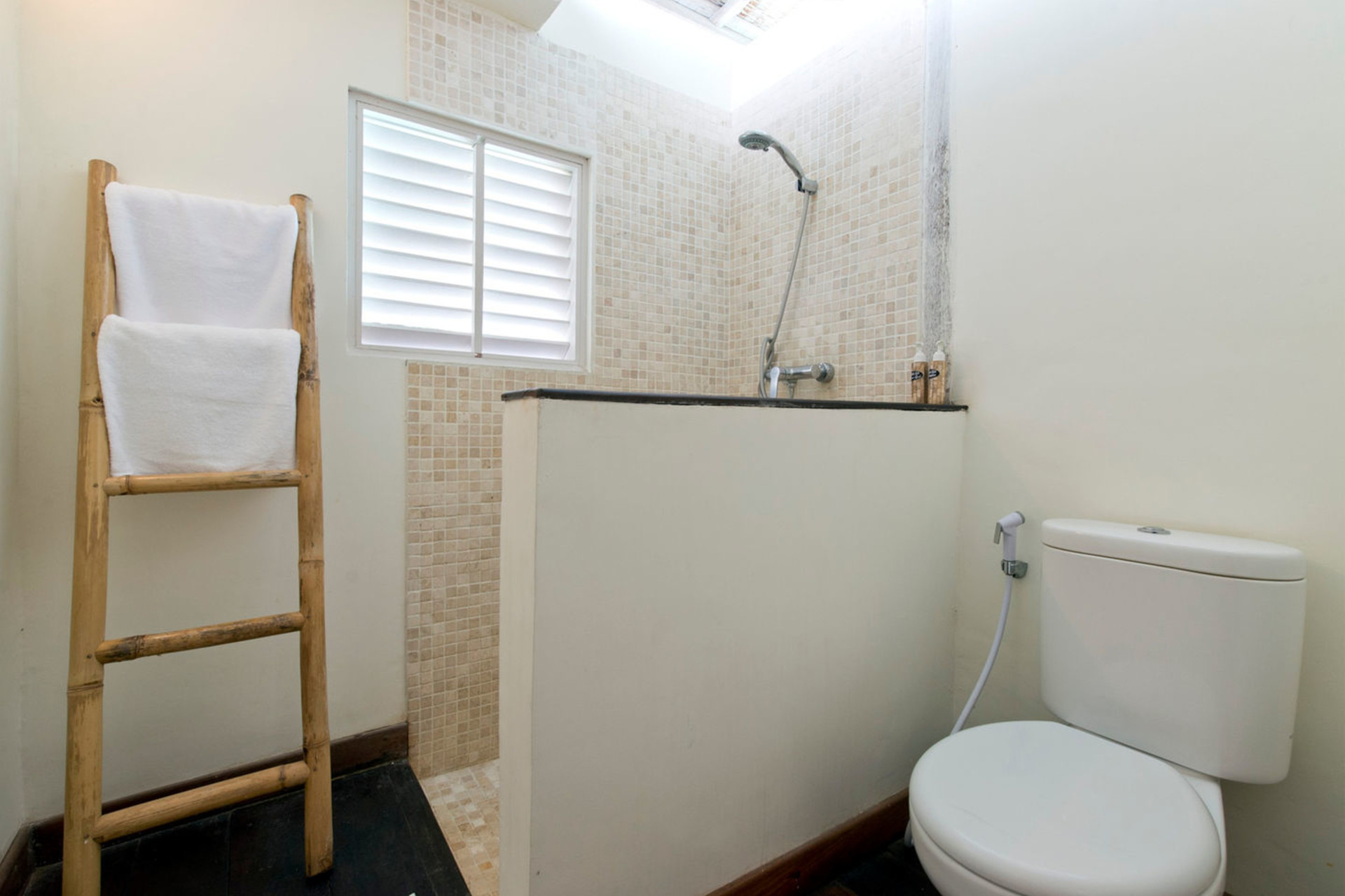 At Last, Rent Your Own 5 Star Private Villa in Seminyak at an Affordable Rate, Bali Villa 1145