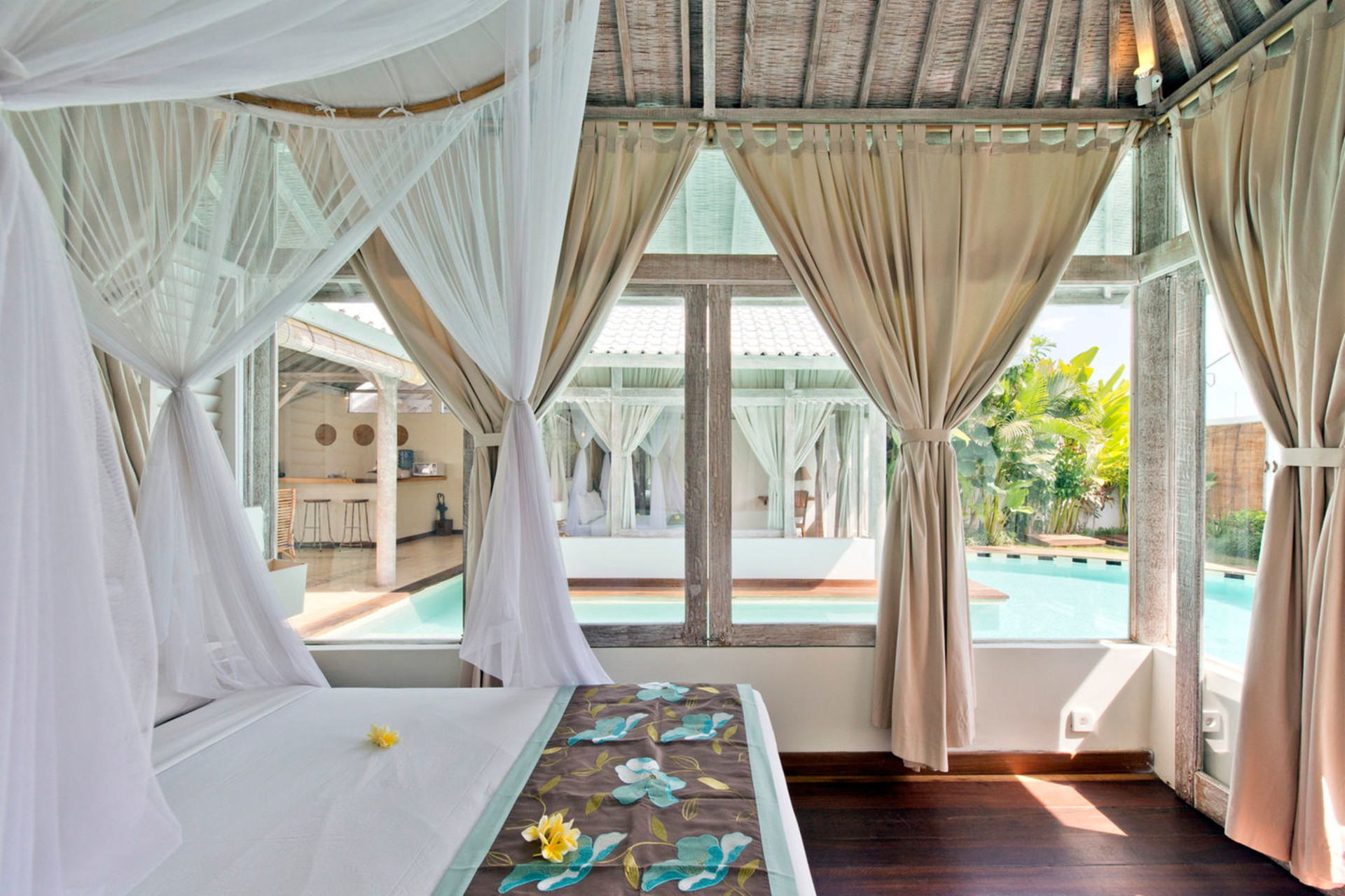 At Last, Rent Your Own 5 Star Private Villa in Seminyak at an Affordable Rate, Bali Villa 1145