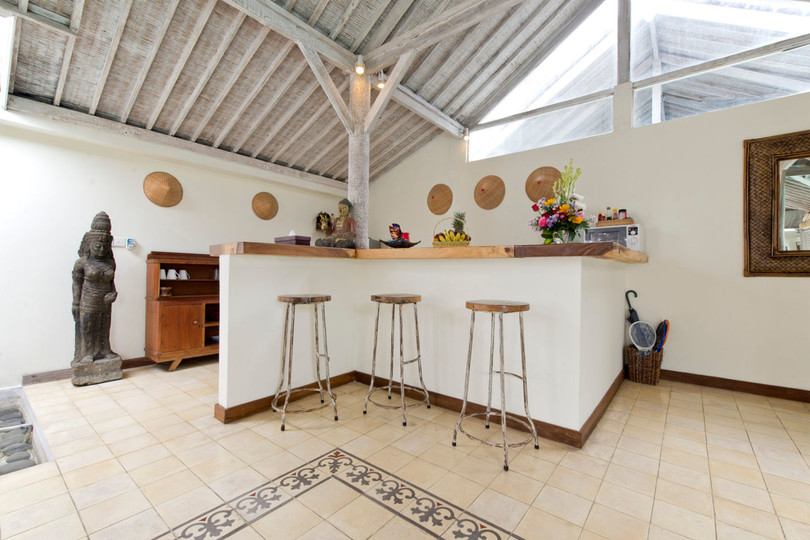 At Last, Rent Your Own 5 Star Private Villa in Seminyak at an Affordable Rate, Bali Villa 1145