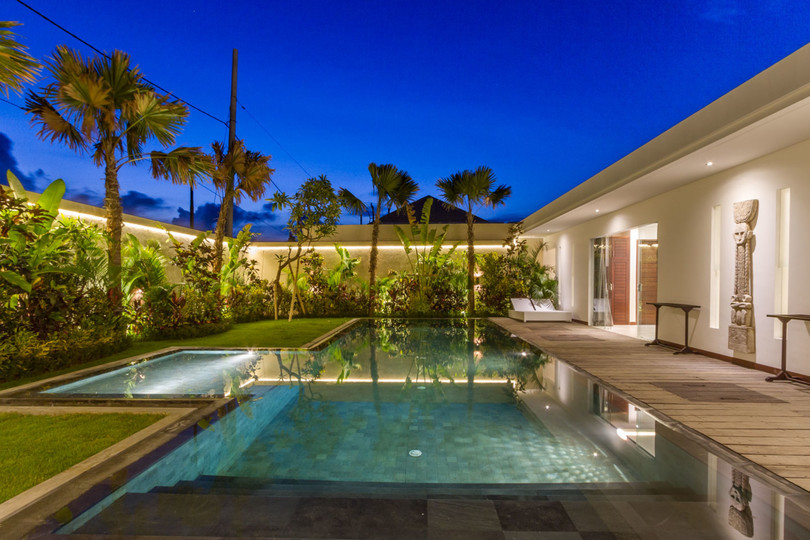 5 Star Private Villa in Seminyak at an Affordable Rate, Bali Villa 1155
