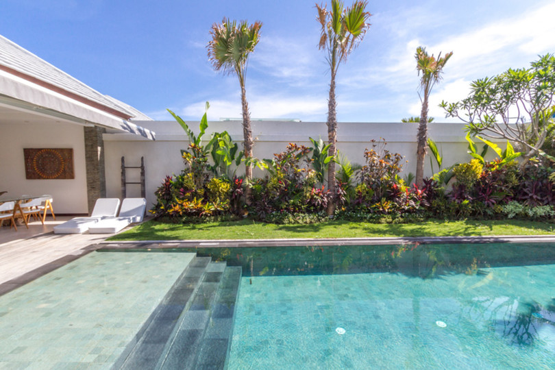 Luxury 3-Bedroom Villa Near Seminyak Attractions, Bali Villa 1157