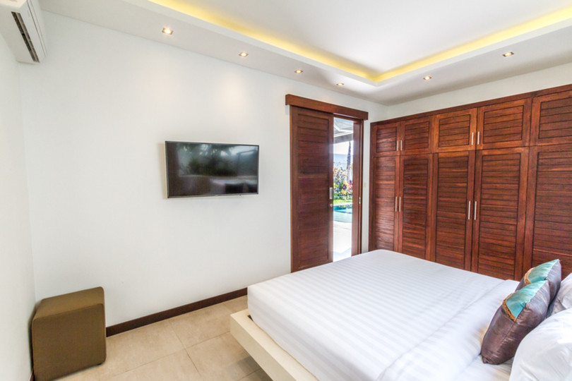Luxury 3-Bedroom Villa Near Seminyak Attractions, Bali Villa 1157