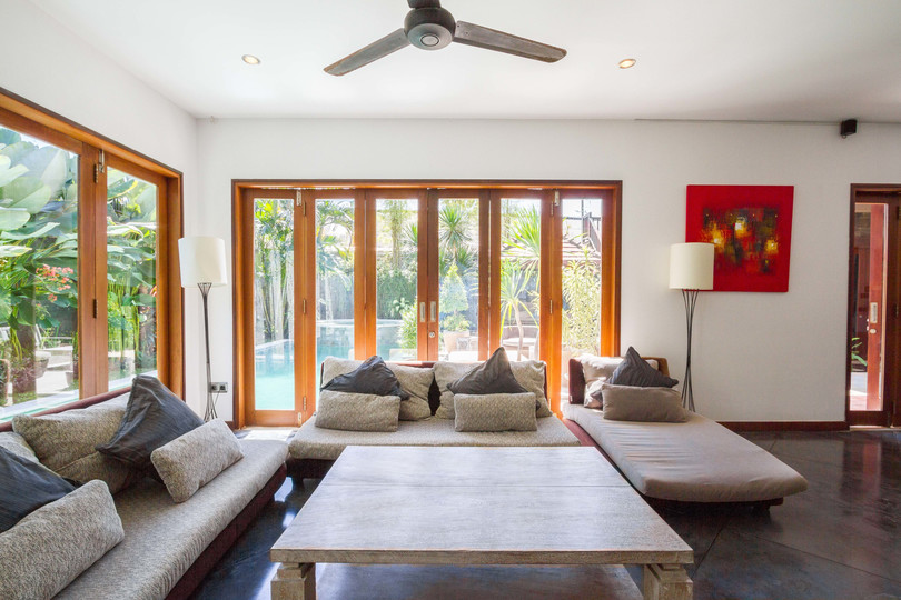 Luxury 5BR Family Villa Near Seminyak, Bali Villa 1167