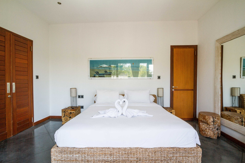 Luxury 5BR Family Villa Near Seminyak, Bali Villa 1167