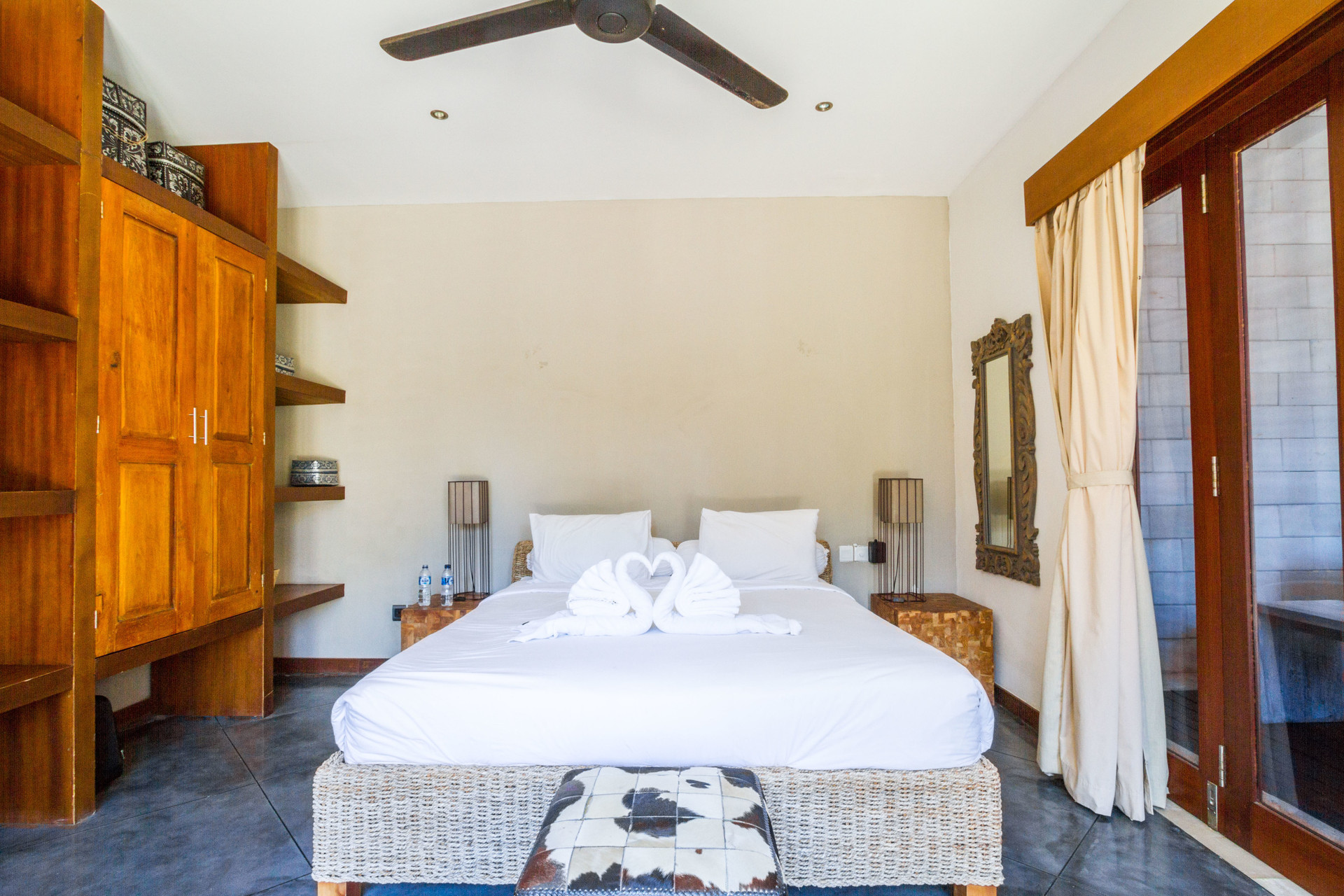 Luxury 5BR Family Villa Near Seminyak, Bali Villa 1167
