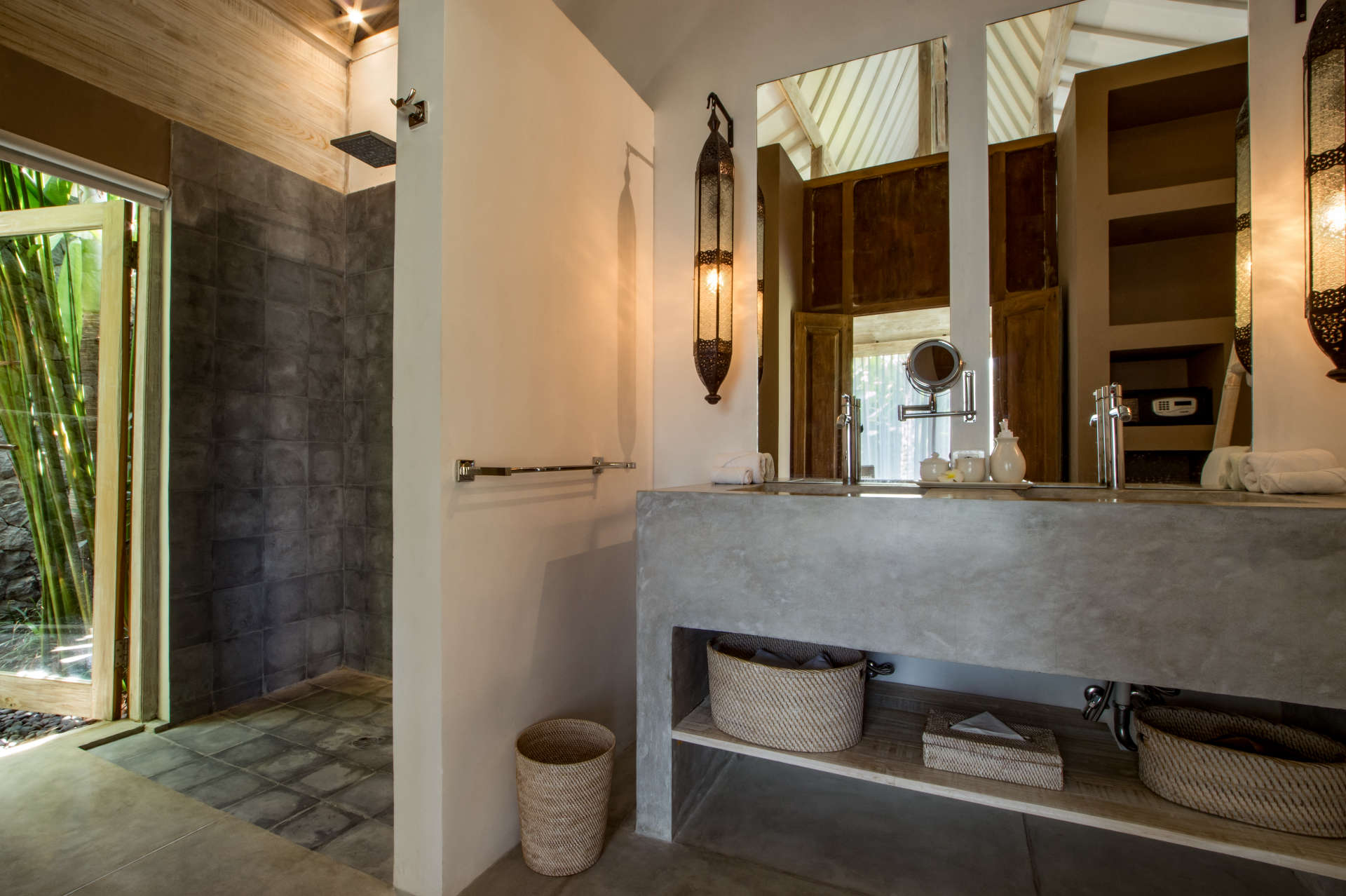 Enjoy a Holiday of a Lifetime Renting Your Own 5 Star Private Villa at the Best Rate in Kerobokan, Villa Bali 2008