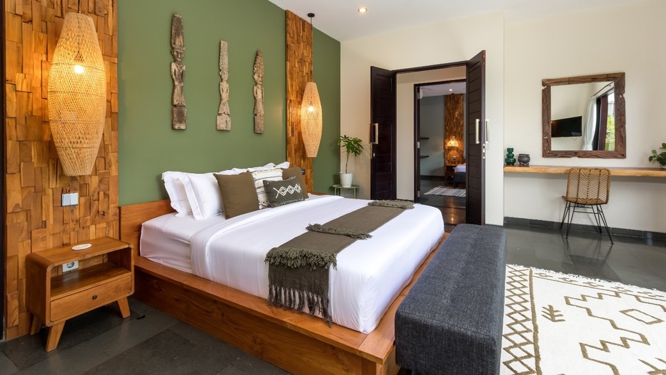 Rent a Luxury Villa in Bali Close to the Beach, Bali Villa 2024
