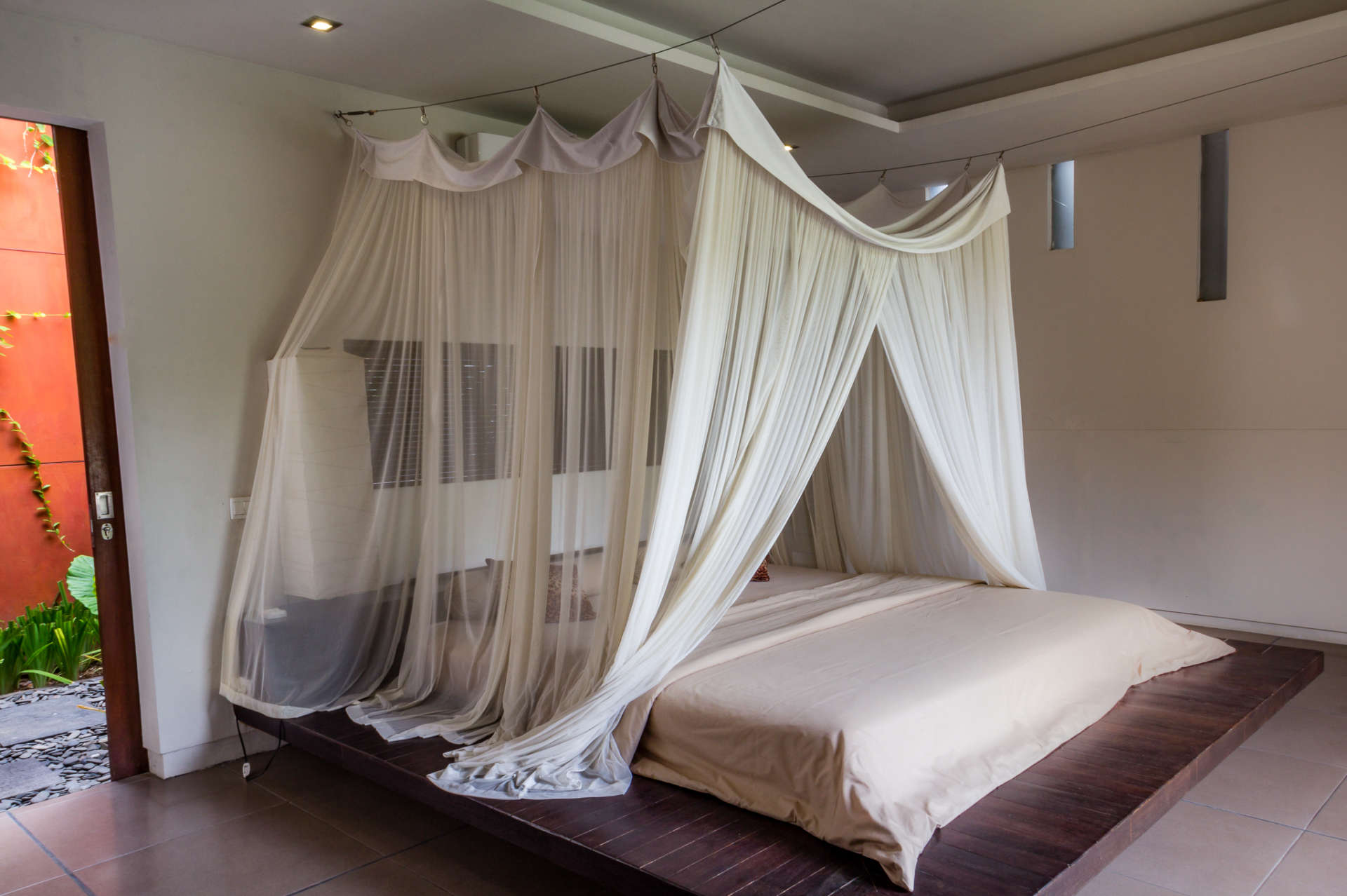 Rent a Luxury Villa in Bali Close to the Beach, Bali Villa 2035