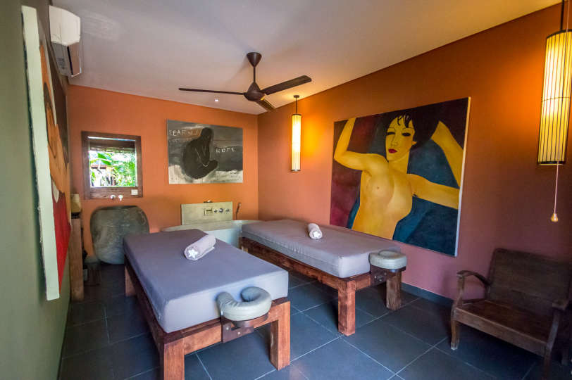 How to Rent Your Own Private Luxury Holiday Villa in Seminyak for Less than Basic Hotel, Villa Bali 2040