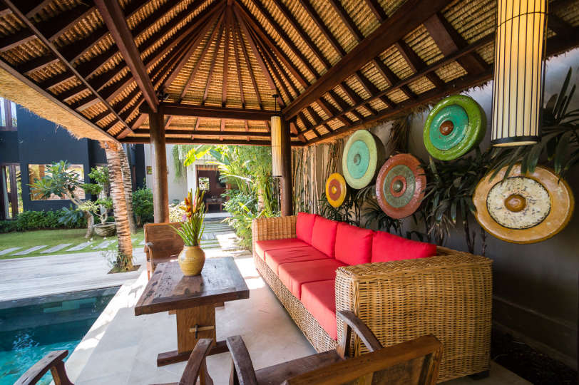 How to Rent Your Own Private Luxury Holiday Villa in Seminyak for Less than Basic Hotel, Villa Bali 2040