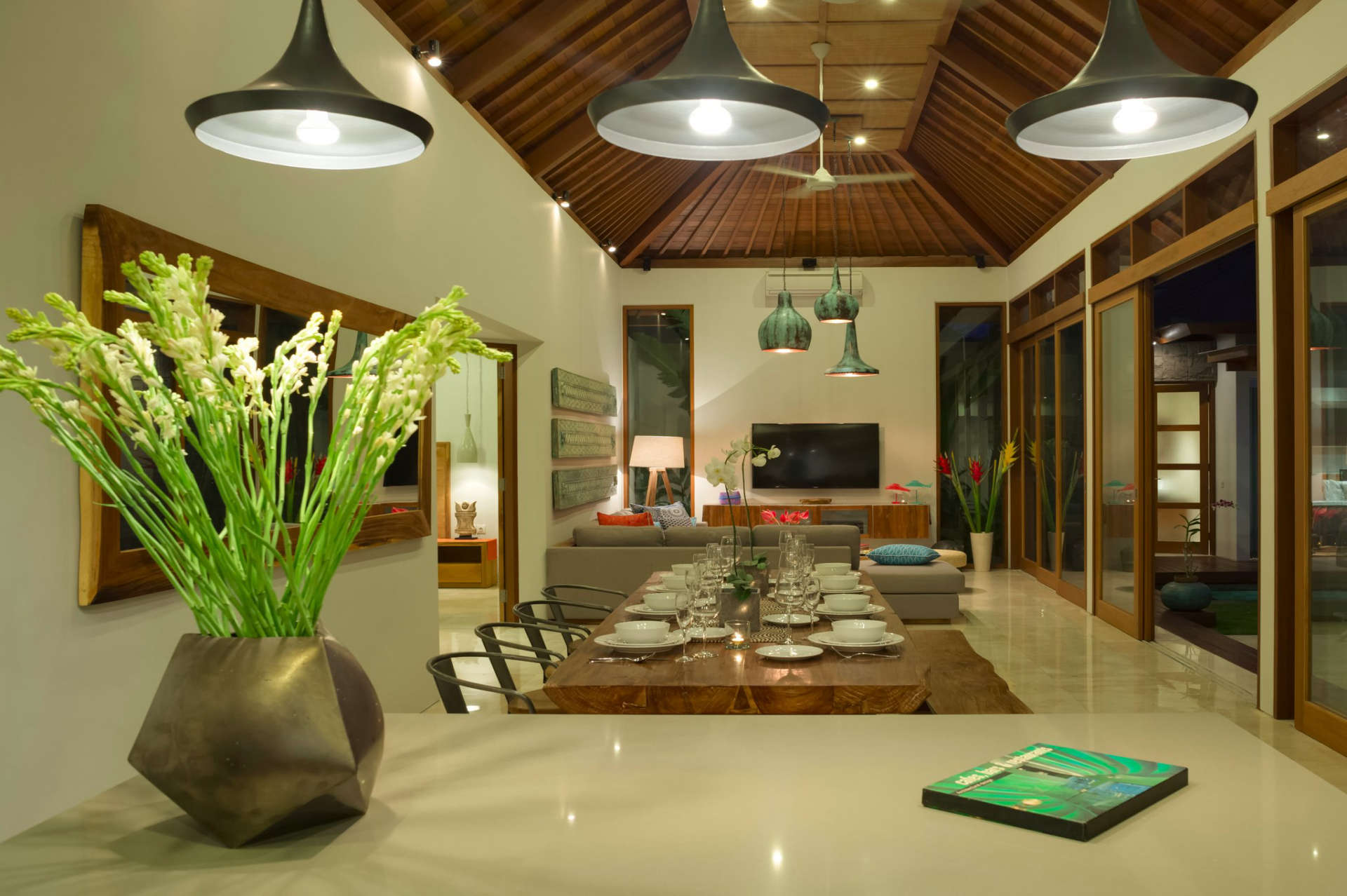 Imagine Your Family Renting a Luxury Holiday Villa Close to Seminyak’s Main Attractions, Villa Bali 2043