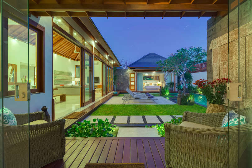 Imagine Your Family Renting a Luxury Holiday Villa Close to Seminyak’s Main Attractions, Villa Bali 2043