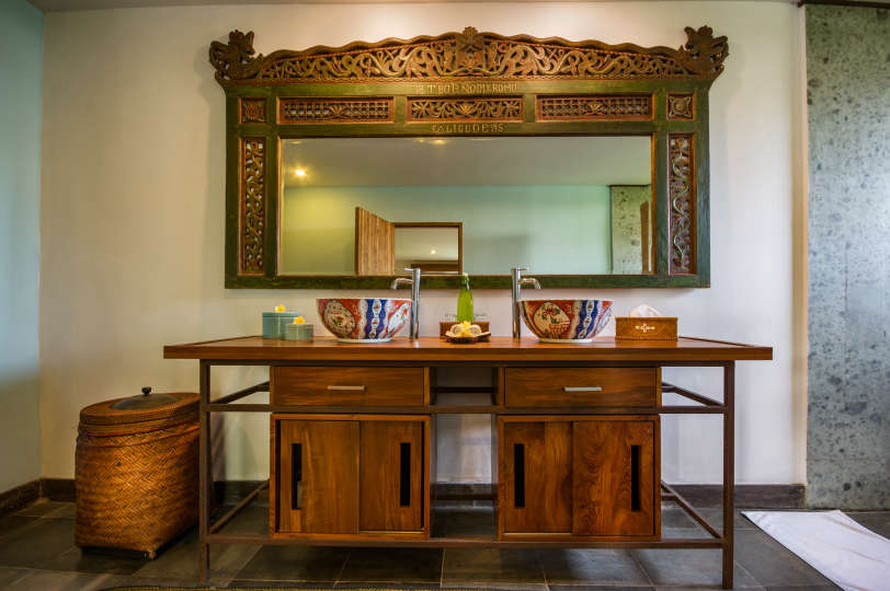 5 Star Villa in Bali, Minutes from the Beach, Bali Villa 2045