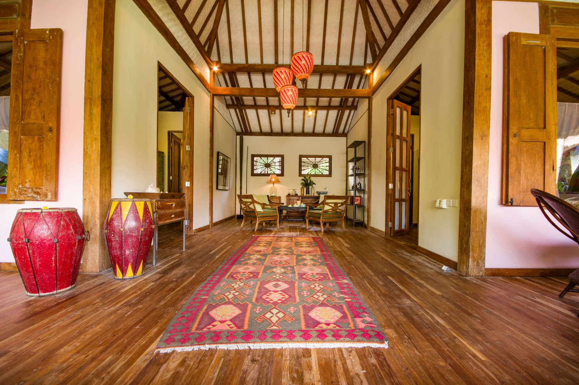 5 Star Villa in Bali, Minutes from the Beach, Bali Villa 2045
