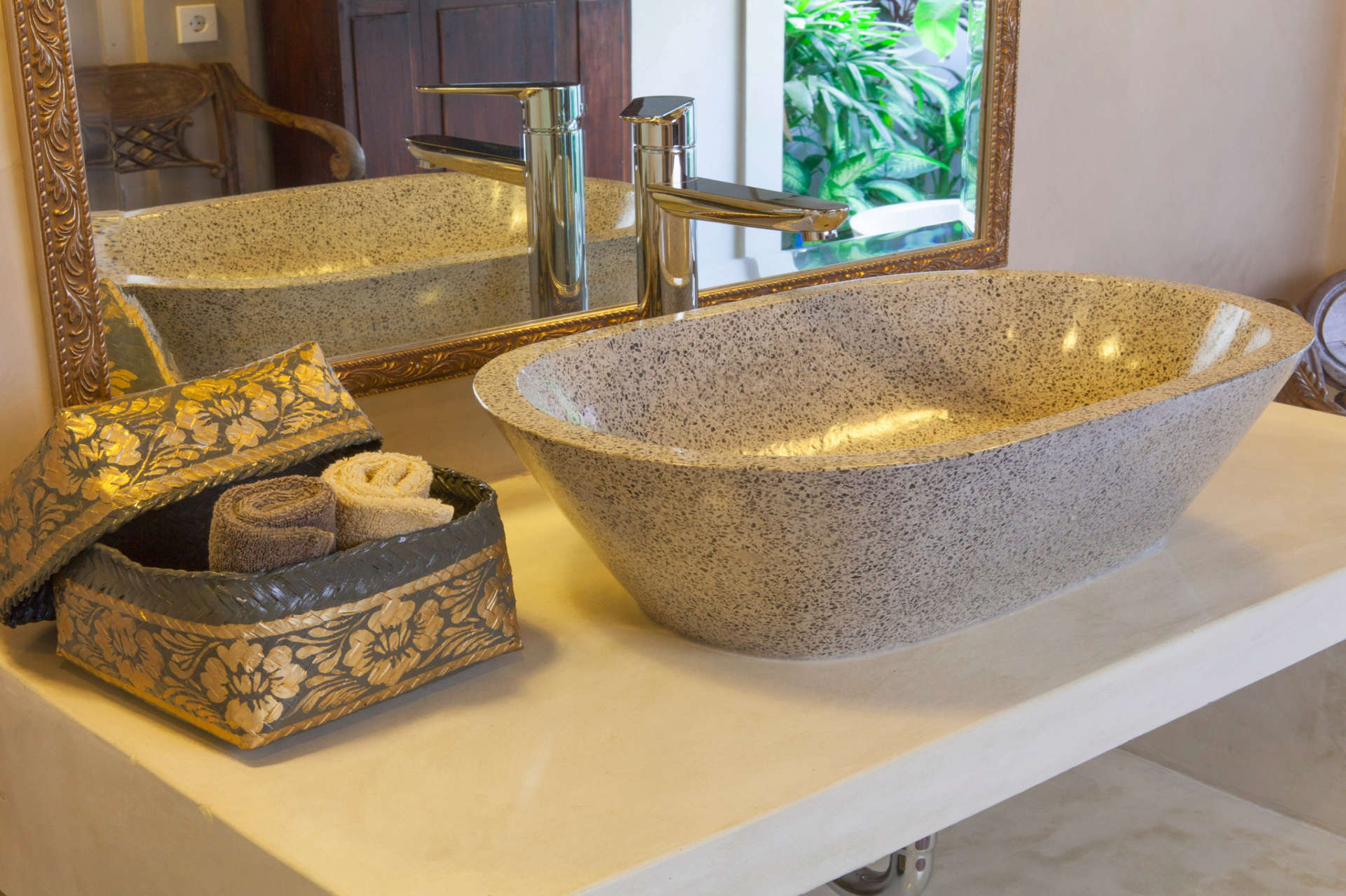 5 Star Villa for Rent in Bali, Bali Villa 2047