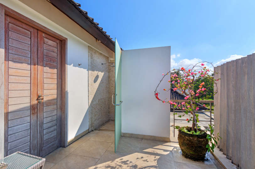 Luxury 5 Bedroom Villa with Private Pool, Bali Villa 2055