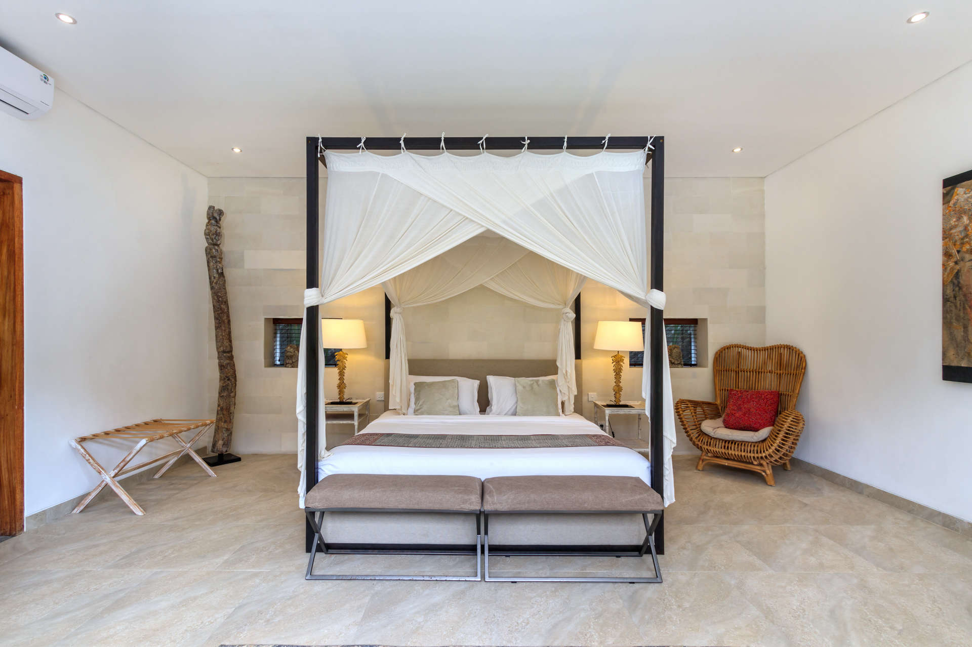 Luxury 5 Bedroom Villa with Private Pool, Bali Villa 2055