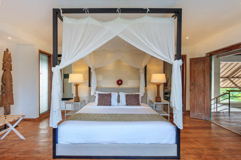 Luxury 5 Bedroom Villa with Private Pool, Bali Villa 2055