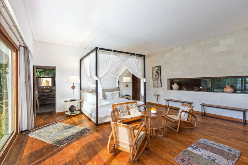 5 Star Villa in Bali, Minutes from the Beach, Bali Villa 2056