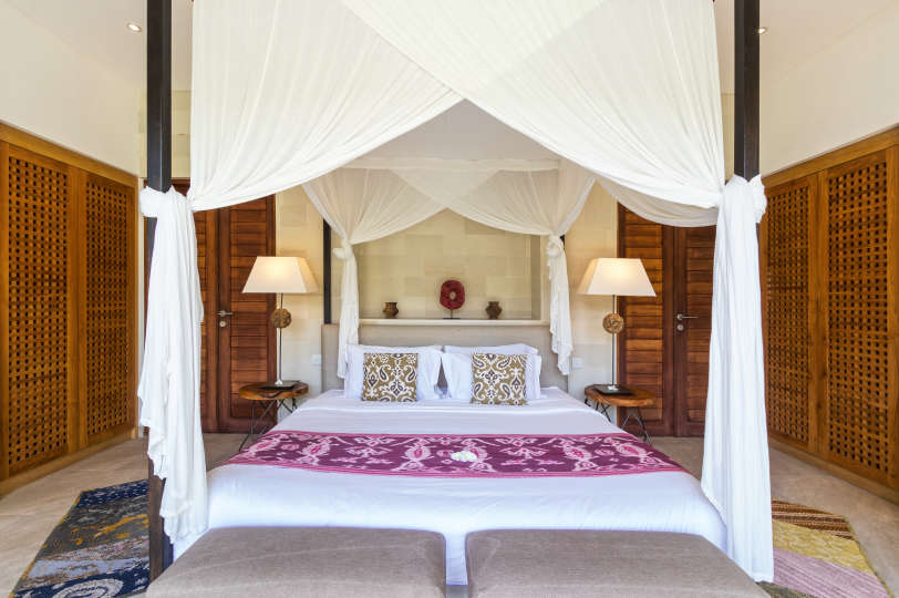 5 Star Villa in Bali, Minutes from the Beach, Bali Villa 2056