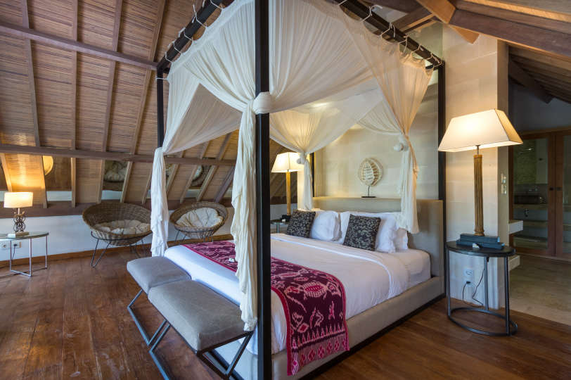 5 Star Villa in Bali, Minutes from the Beach, Bali Villa 2056