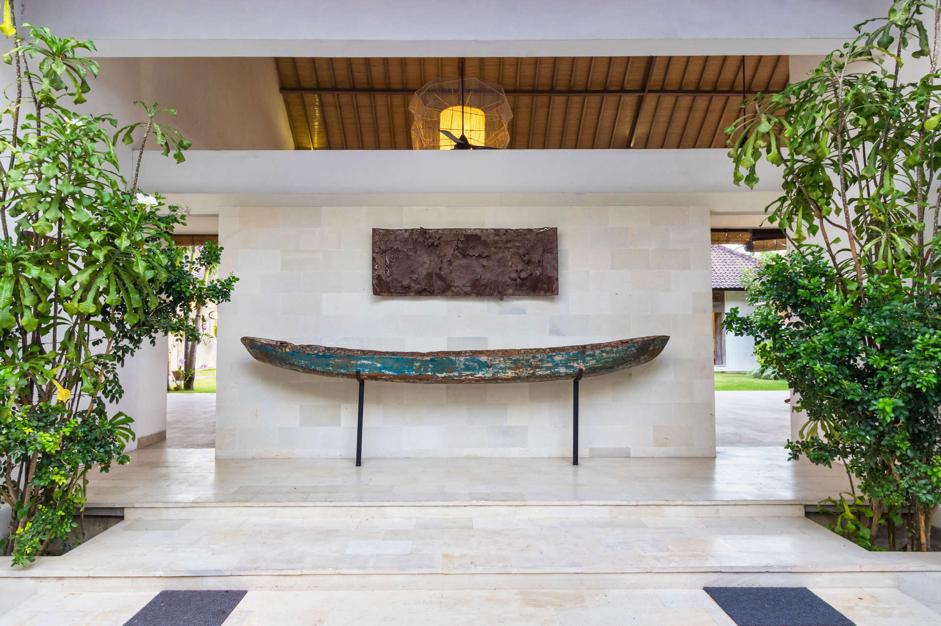 5 Star Villa in Bali, Minutes from the Beach, Bali Villa 2056