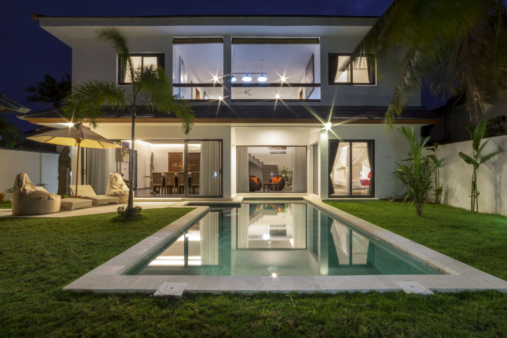 Rent a Luxury Villa in Bali Close to the Beach, Bali Villa 2057