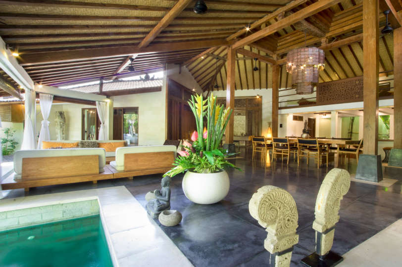 5 Star Villa in Bali, Minutes from the Beach, Bali Villa 2065