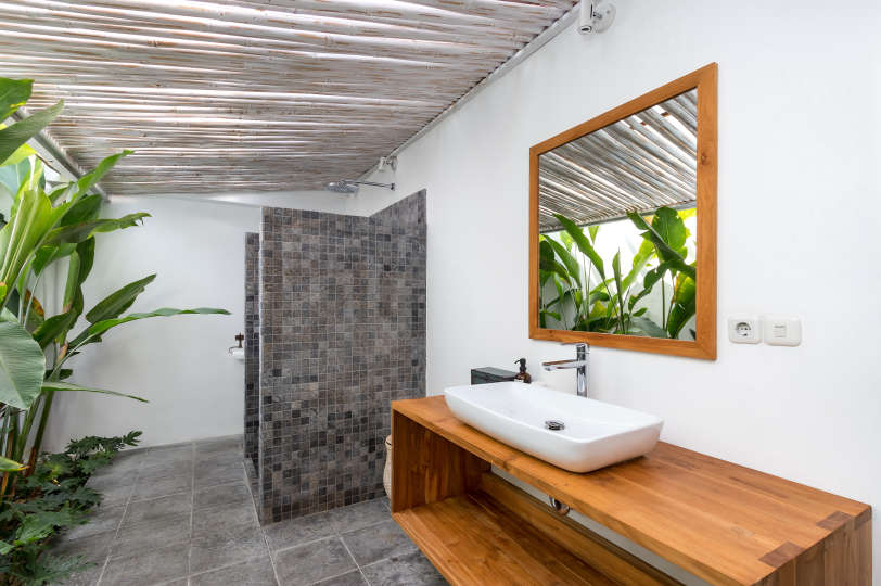 Luxury 4 Bedroom Villa with Private Pool, Bali Villa 2067