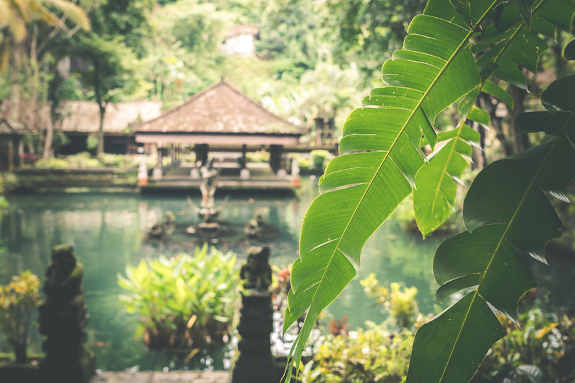 Rent a Luxury Villa in Bali Close to the Beach, Bali Villa 2074