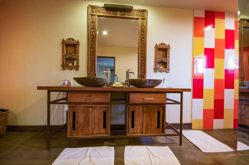 5 Star Villa in Bali, Minutes from the Beach, Bali Villa 2083