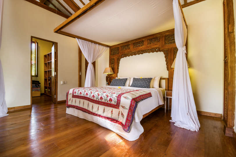 5 Star Villa in Bali, Minutes from the Beach, Bali Villa 2083