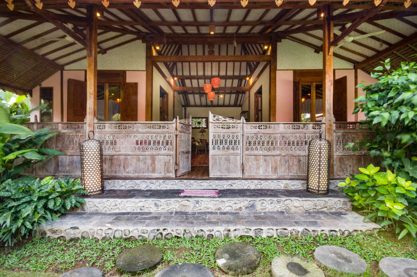 5 Star Villa in Bali, Minutes from the Beach, Bali Villa 2083