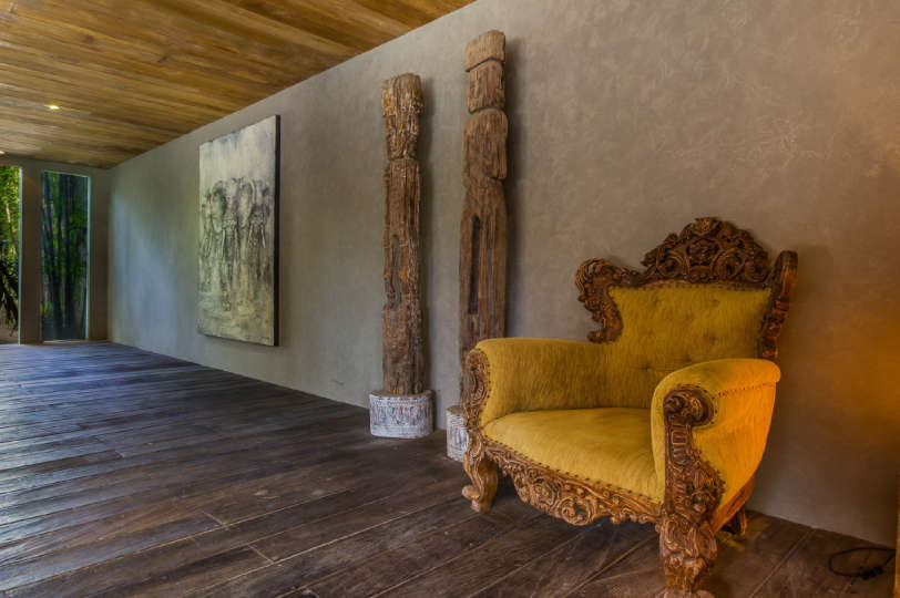 Rent a Luxury Villa in Bali Close to the Beach, Bali Villa 2086