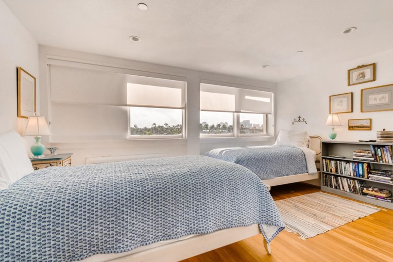 Stunning 2 Bedroom Apartment in Prime location on Palm Beach, West Palm Beach Apartment 1853