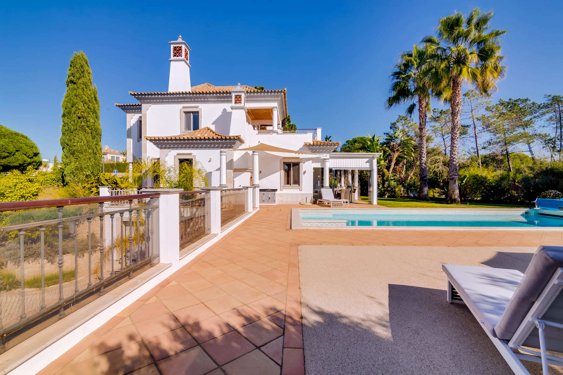 5 Star Villa Hibiscus - Quinta Verde Retreat