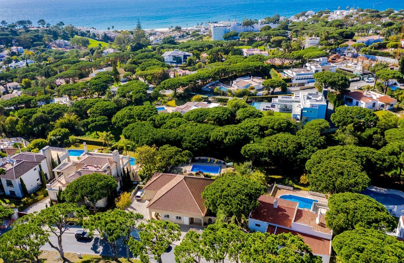 5 Star Villa Amari - Heatable Pool & Private Garden