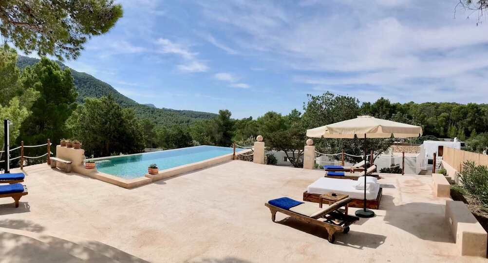 5 Star Villa La Verna Grande – An Elegant Ibiza Hideaway