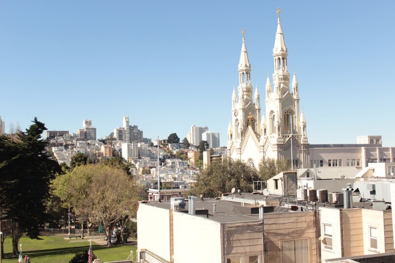 Rent this Luxury Apartment in Prime Location, San Francisco Apartment 1022