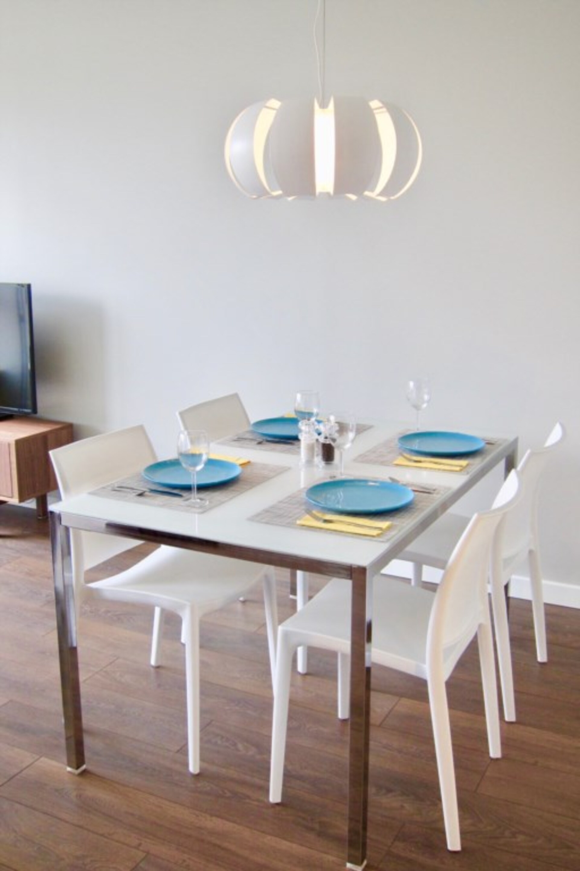 Beautiful 5 Star Apartment in Prime Location, Vancouver Island Apartment 1006