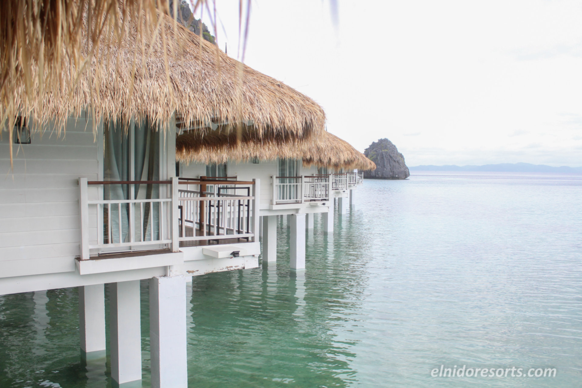 Beautiful 5 Star Loft Water Cottage with Sea Views on Apulit Island Resort, El Nido Cottage 1002