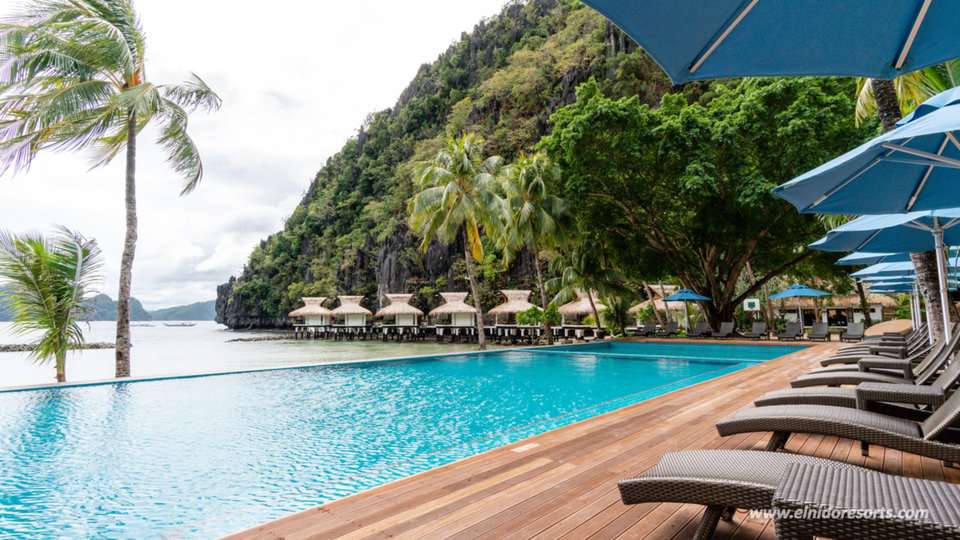 Beautiful 5 Star Water Cottage with Sea Views on Miniloc Island Resort, El Nido Cottage 1006