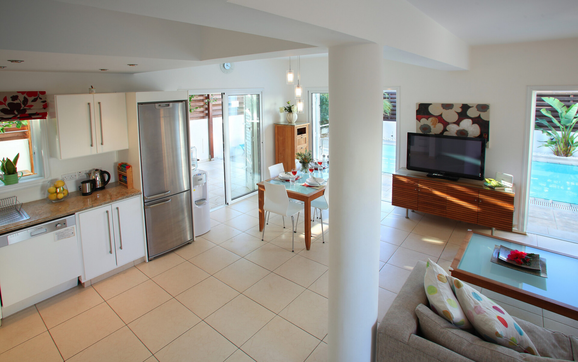 Imagine You and Your Family Renting this Luxury Villa in Protaras, Protaras Villa 1428