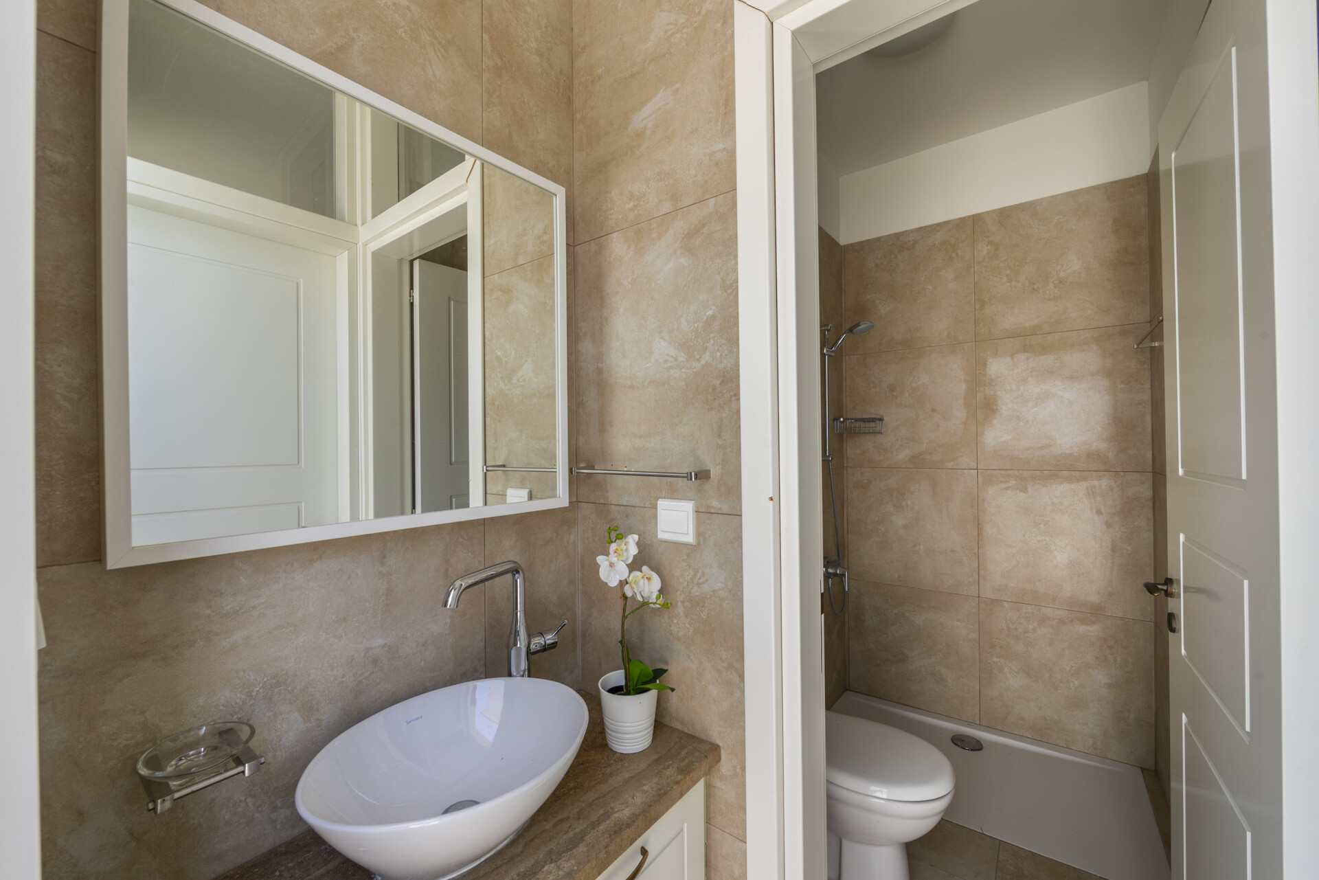 Picture Renting your 5 Star Villa with Beautiful Private Pool, Larnaca Villa 1397
