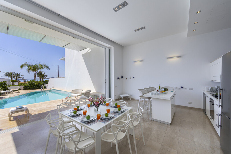 Your Beautiful Holiday Villa minutes from Fig Tree Bay, Protaras Villa 1513