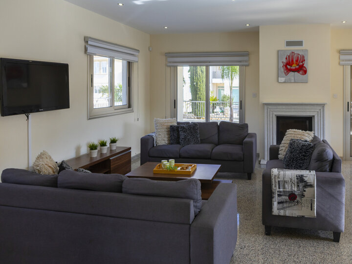 Rent Your 5-Star Villa with Private Pool – Protaras Villa 1525