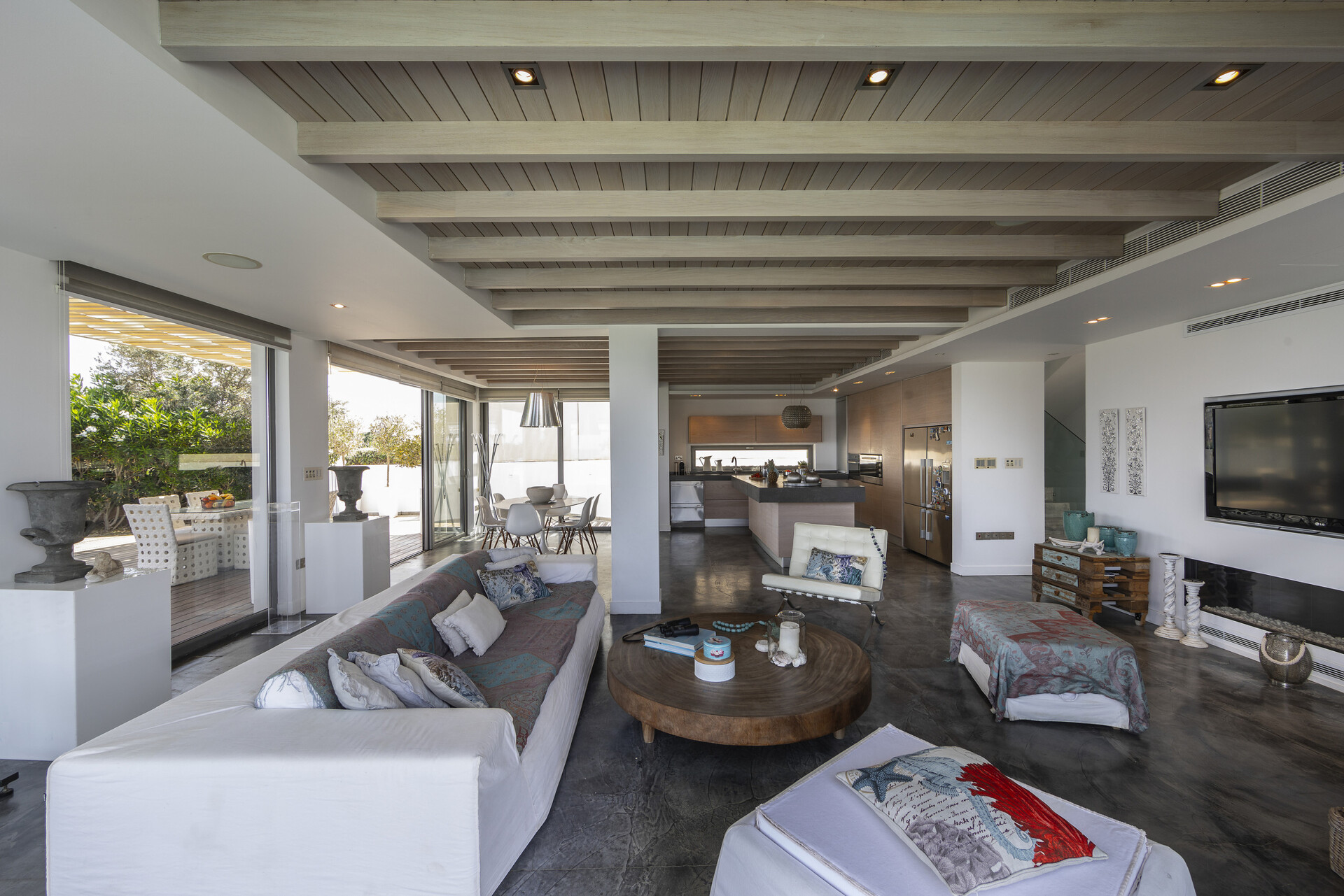 5 Star Villa Protaras Beachfront Dream - Ultimate Seafront Escape