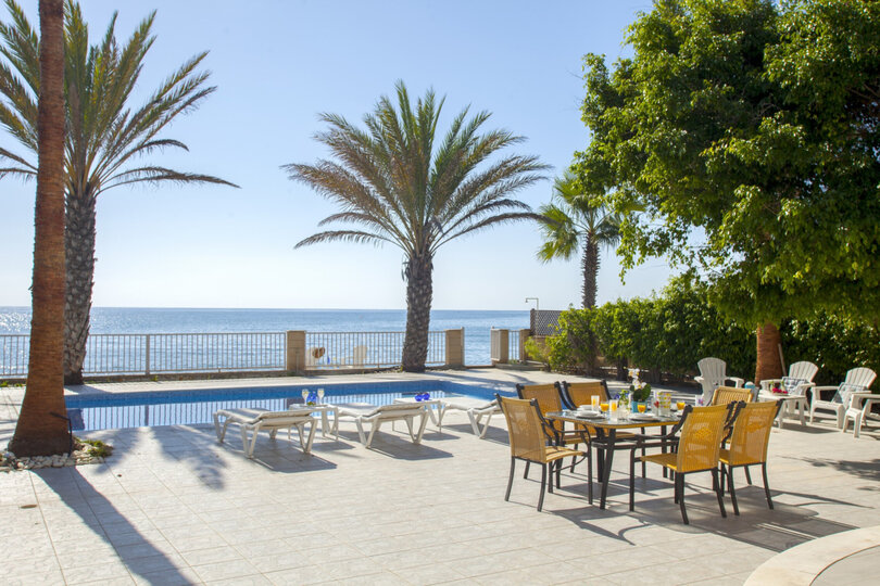 Imagine Your Family Renting This Luxury Beachfront Villa, Larnaca Villa 1399