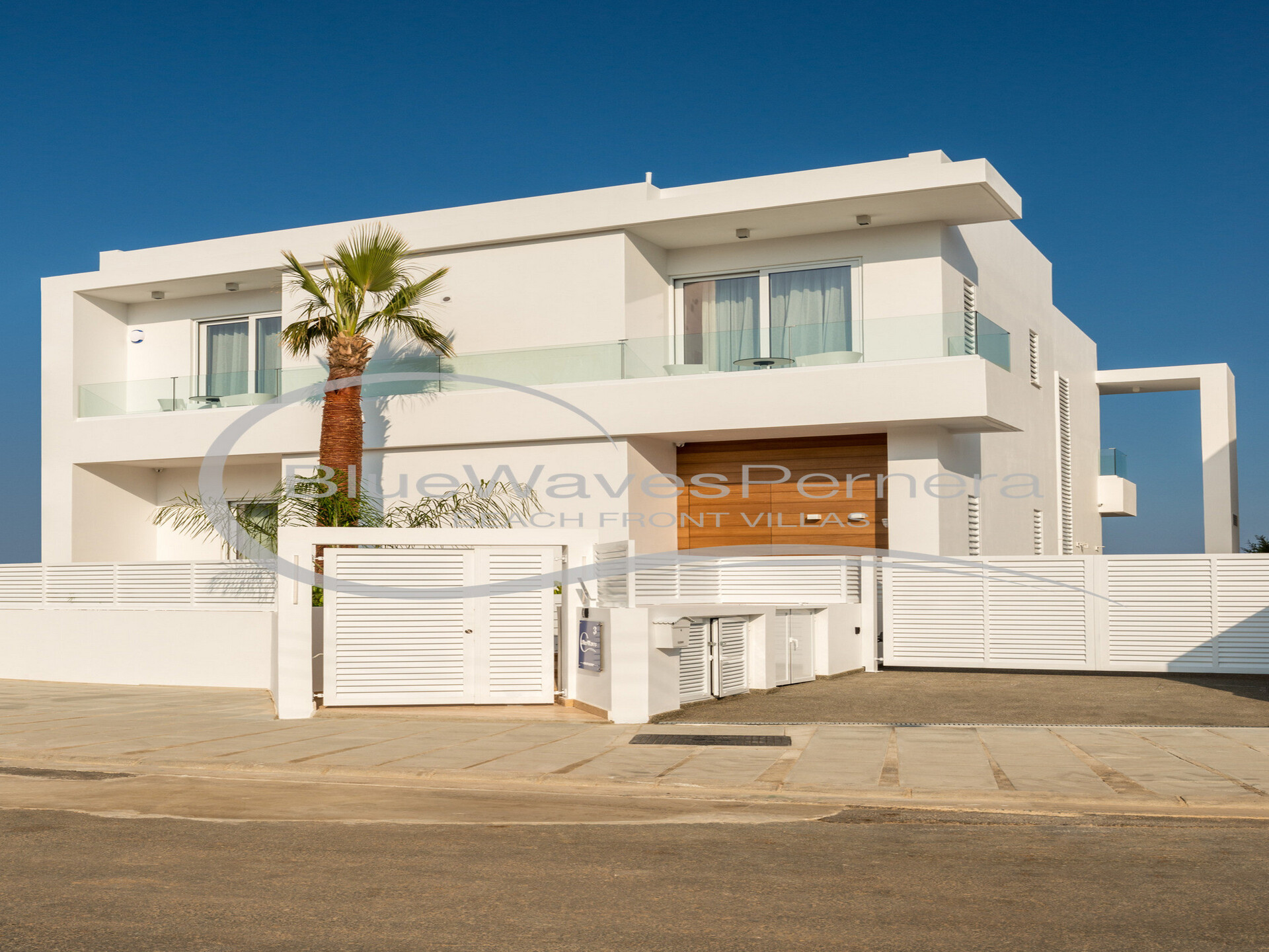 You and Your Family will love this Beachfront Villa, Protaras Villa 1539